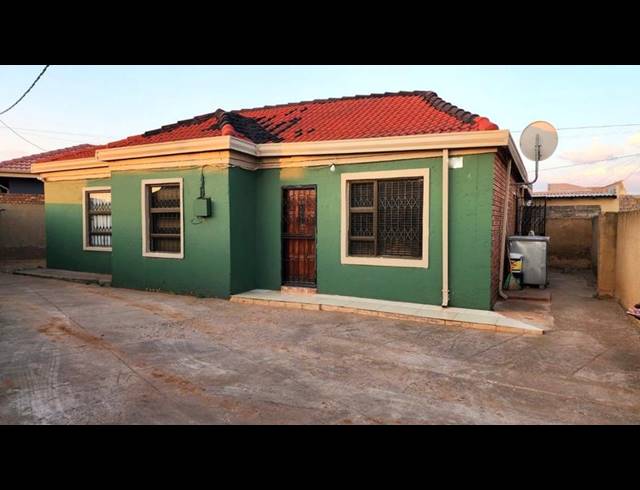 3 BEDROOM HOUSE FOR SALE IN BRAM FISCHERVILLE